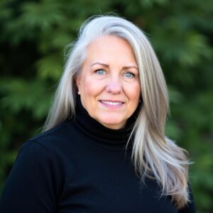 Meet Peggy Lucas, 27+ year veteran Real Estate Broker Serving the Tampa, FL & Birmingham-Hoover Metro, AL real estate markets.